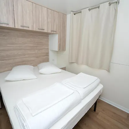 Mobile Homes In Camp Kovacine, Cres, With Long Pebble Holiday home Cres