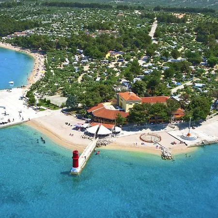 Mobile Homes In Camp Kovacine, Cres, With Long Pebble Feriehus *
