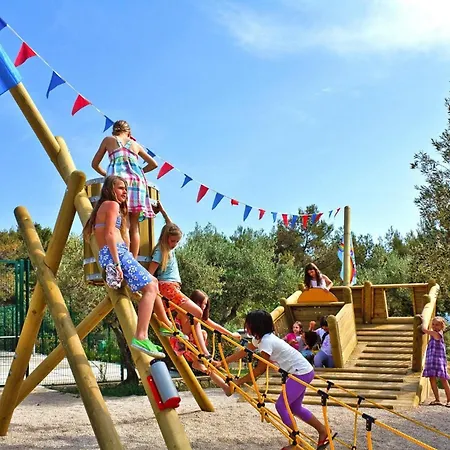 Feriehus Mobile Homes In Camp Kovacine, Cres, With Long Pebble