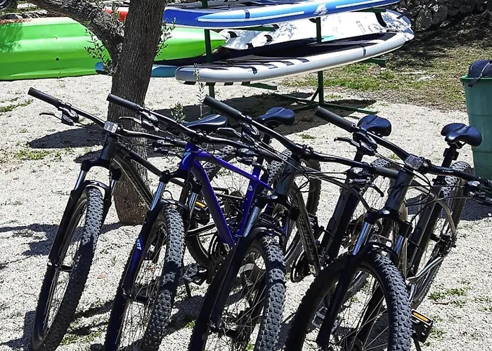 Mobile Homes In Camp Kovacine, Cres, With Long Pebble * Cres