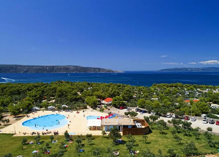 Mobile Homes In Camp Kovacine, Cres, With Long Pebble Cres