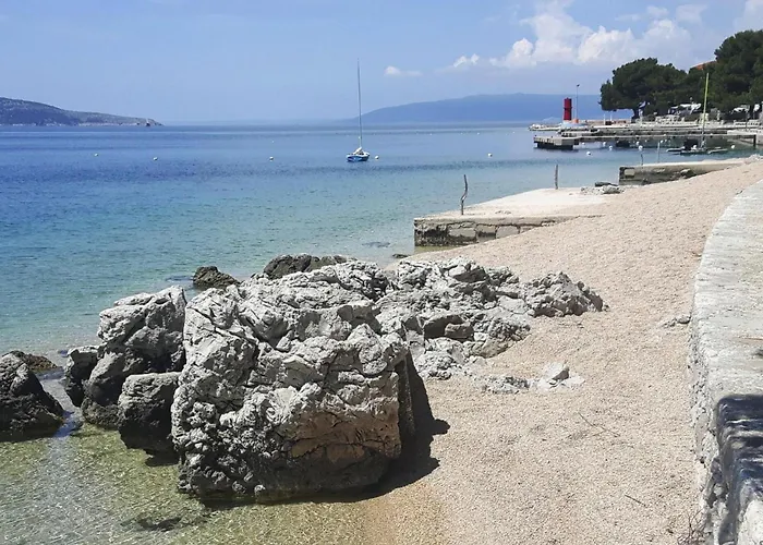 بيت للعطل Mobile Homes In Camp Kovacine, Cres, With Long Pebble *